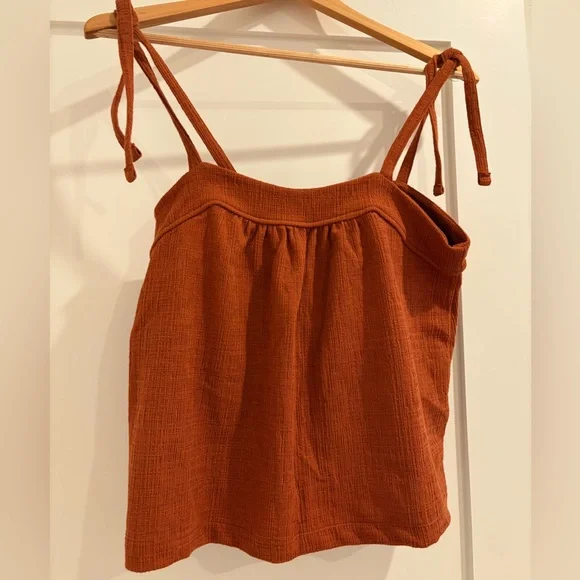 Rust Orange Sleeveless Top - Picture 2 of 5